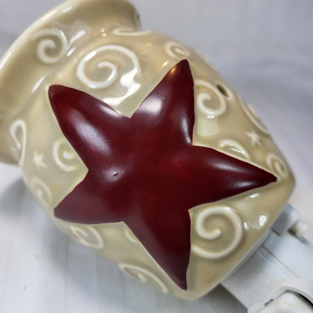 Scentsy Rustic Star NIGHTLIGHT Mini Wax Warmer Wall Plug In - Picture 11 of 15